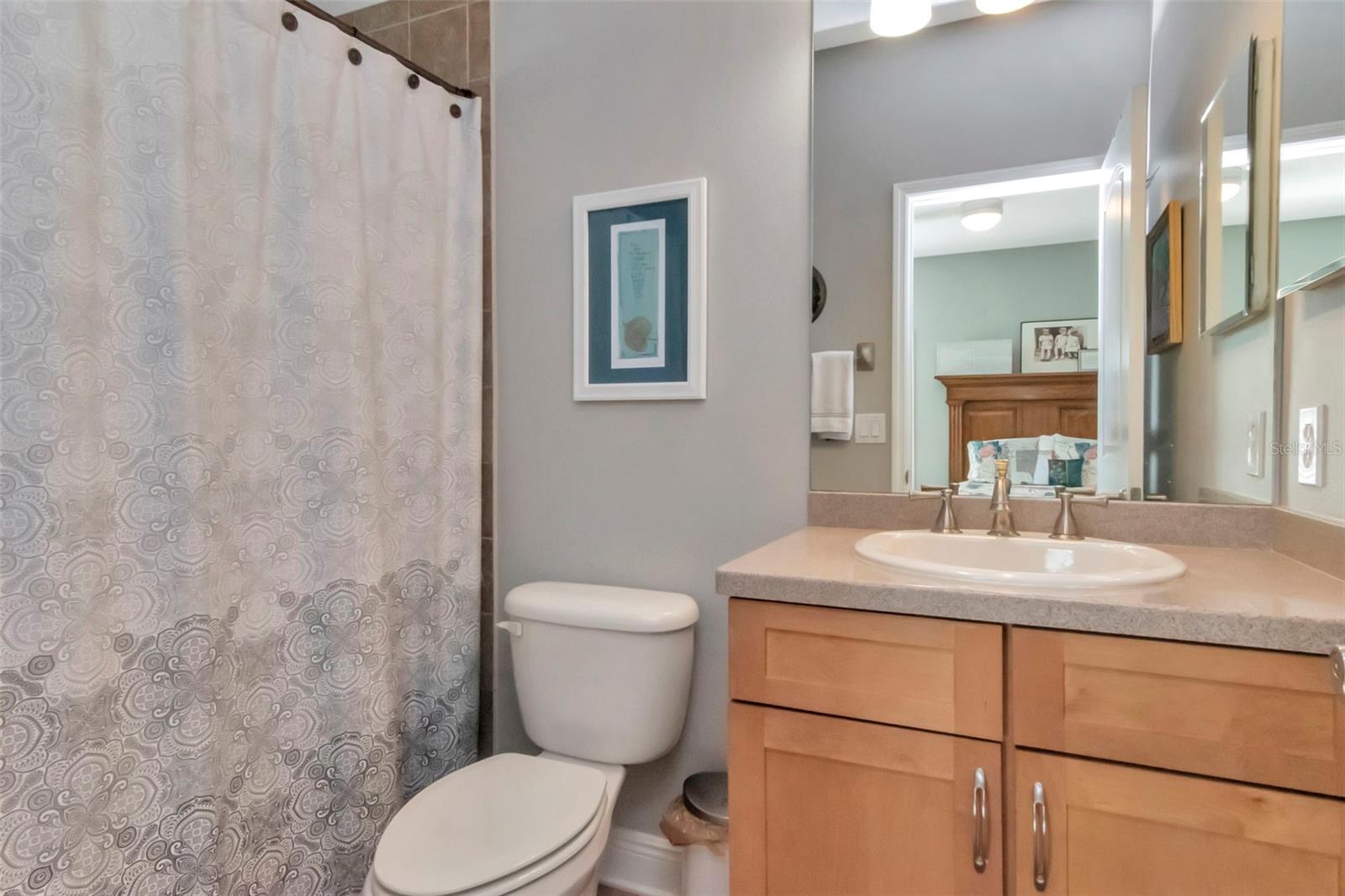 Image 29 of 41 For 3902 Drexel Avenue