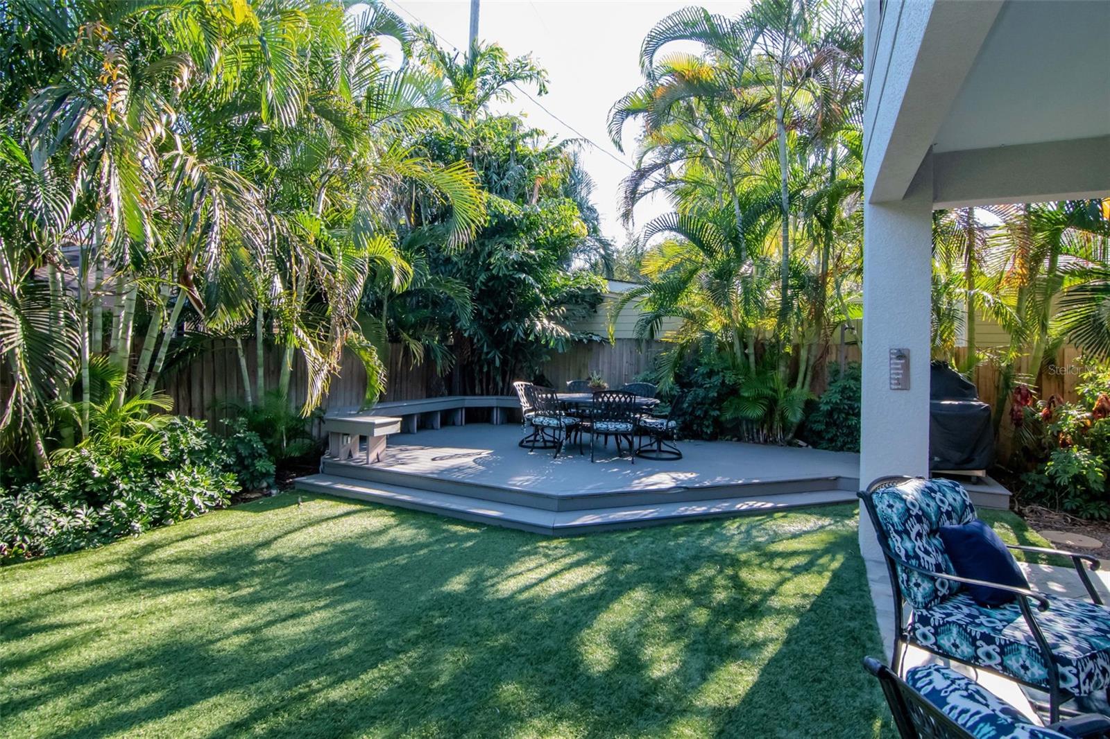 Image 4 of 41 For 3902 Drexel Avenue