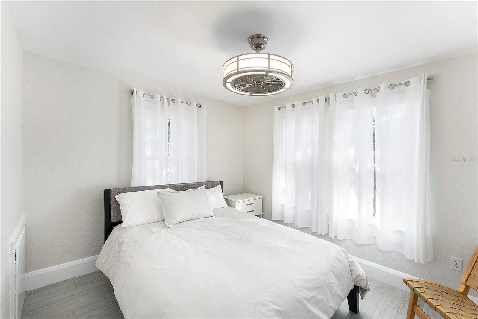 Image 17 of 31 For 309 Osborne Avenue