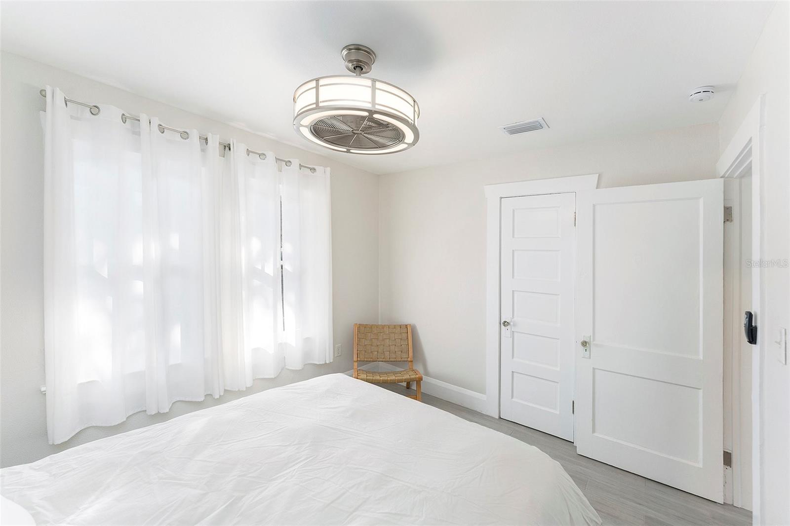 Image 18 of 31 For 309 Osborne Avenue