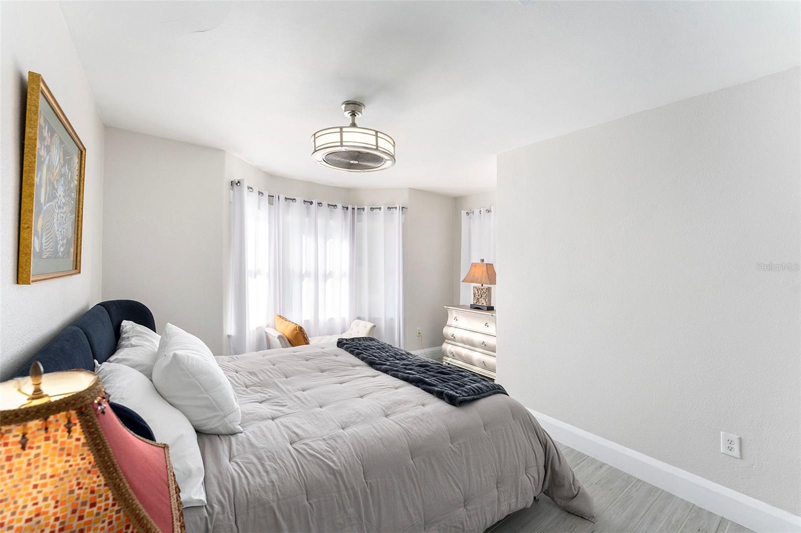 Image 21 of 31 For 309 Osborne Avenue