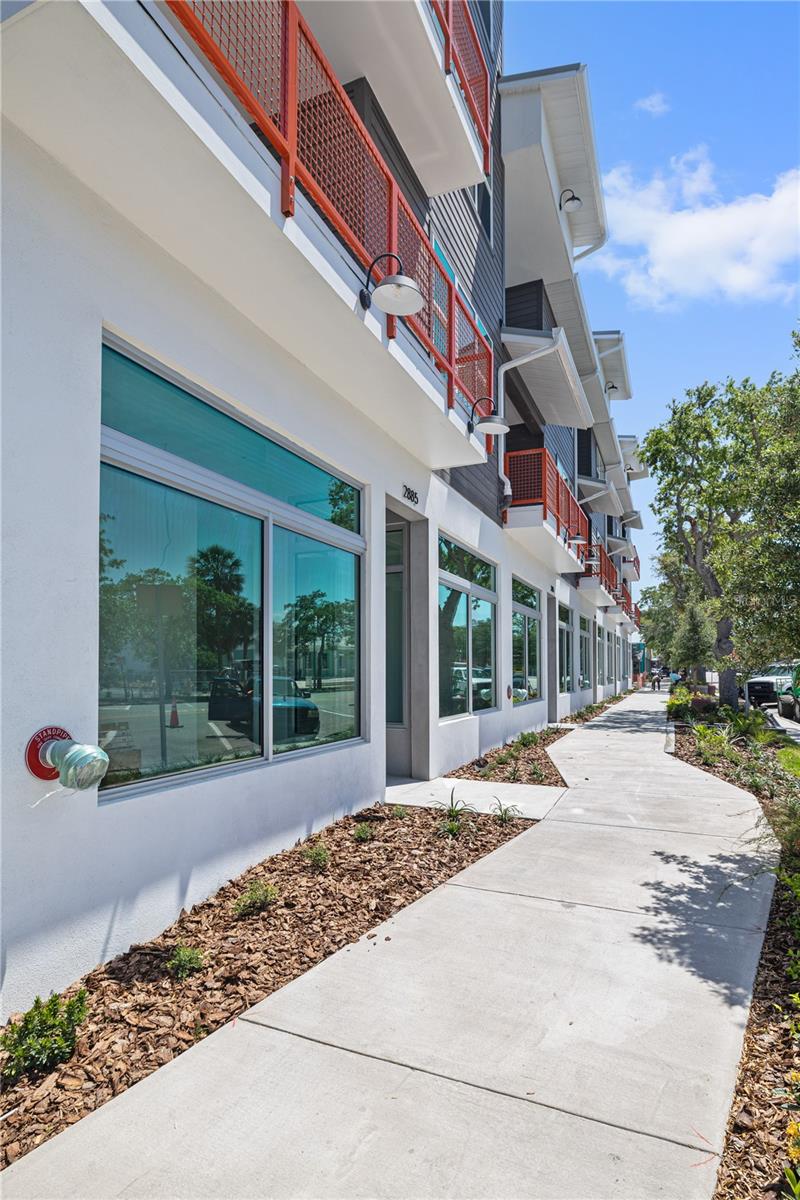 Image 28 of 37 For 17 29th Street N