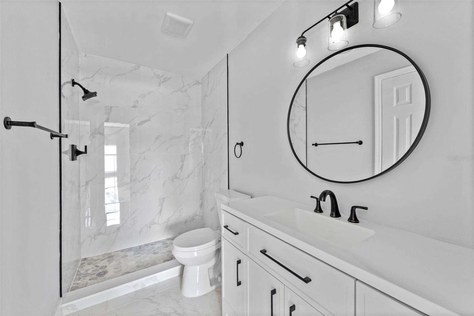 Image 4 of 33 For 8737 Tangerine Place