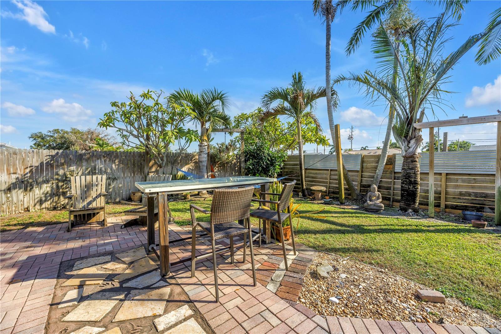 Image 30 of 46 For 7898 Causeway Boulevard N