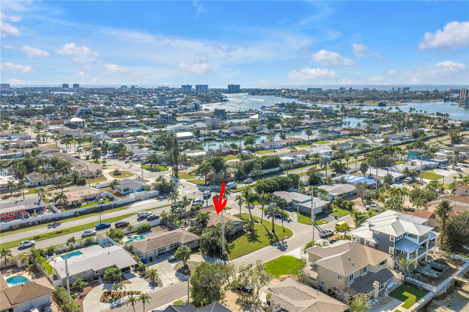 Image 39 of 46 For 7898 Causeway Boulevard N