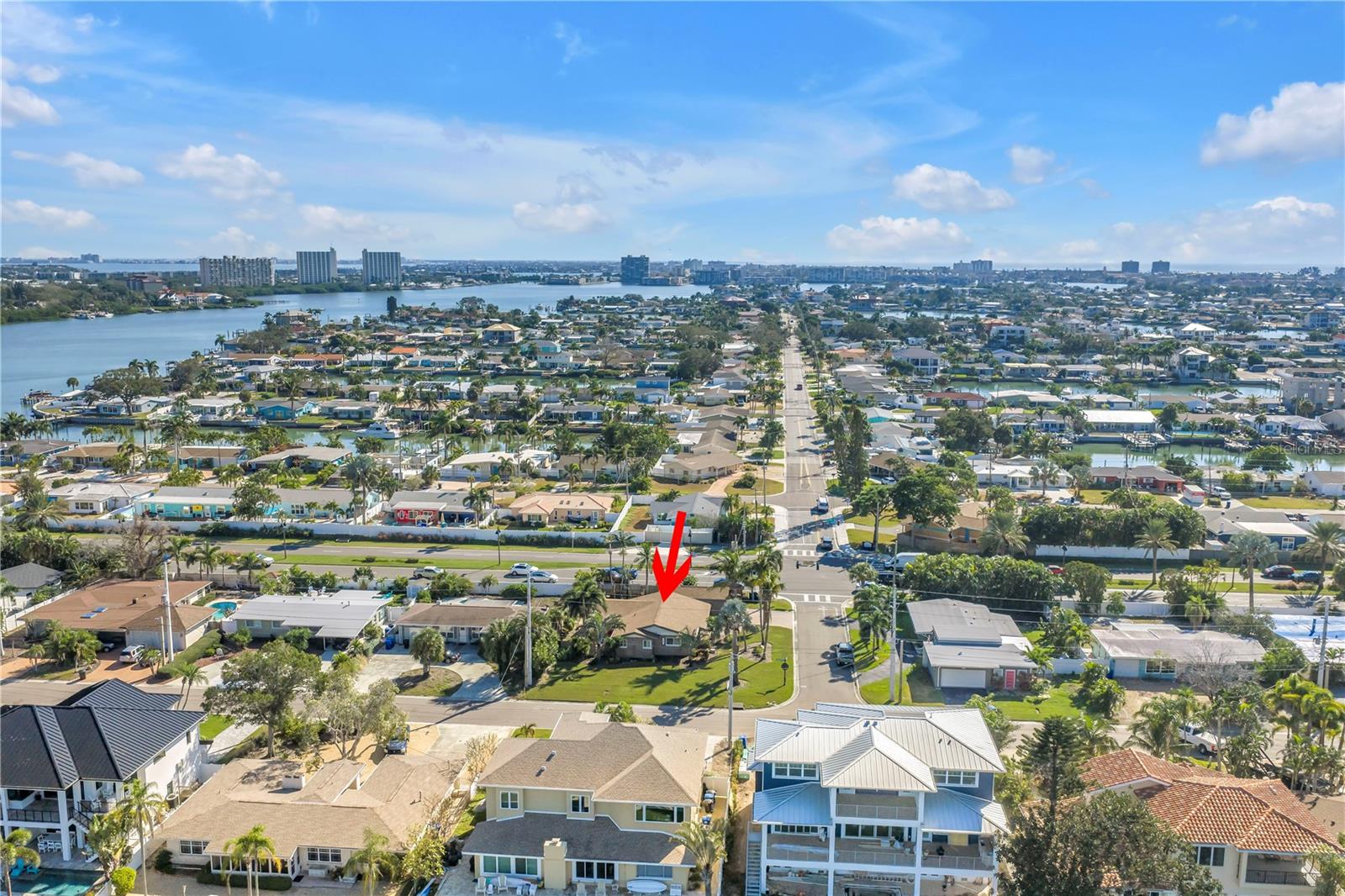 Image 40 of 46 For 7898 Causeway Boulevard N