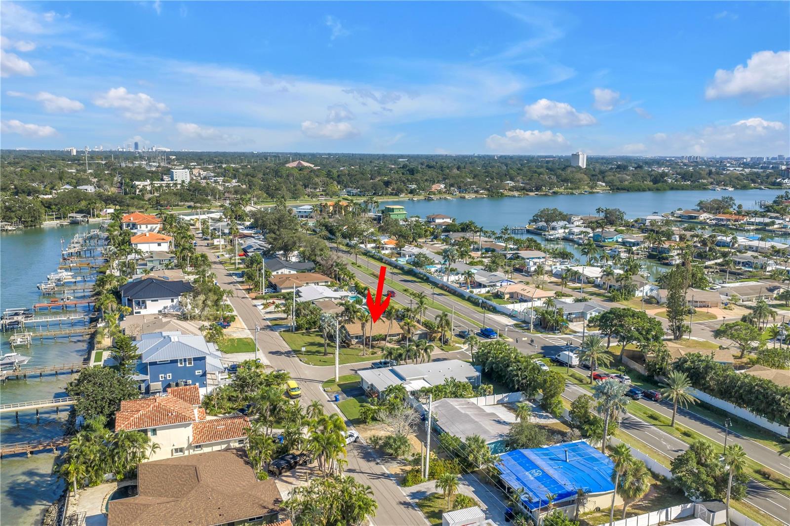 Image 42 of 46 For 7898 Causeway Boulevard N