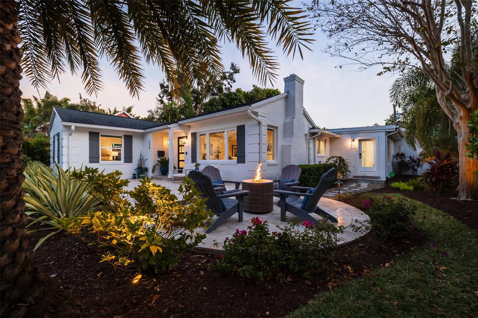 Details for 176 25th Avenue N, ST PETERSBURG, FL 33704