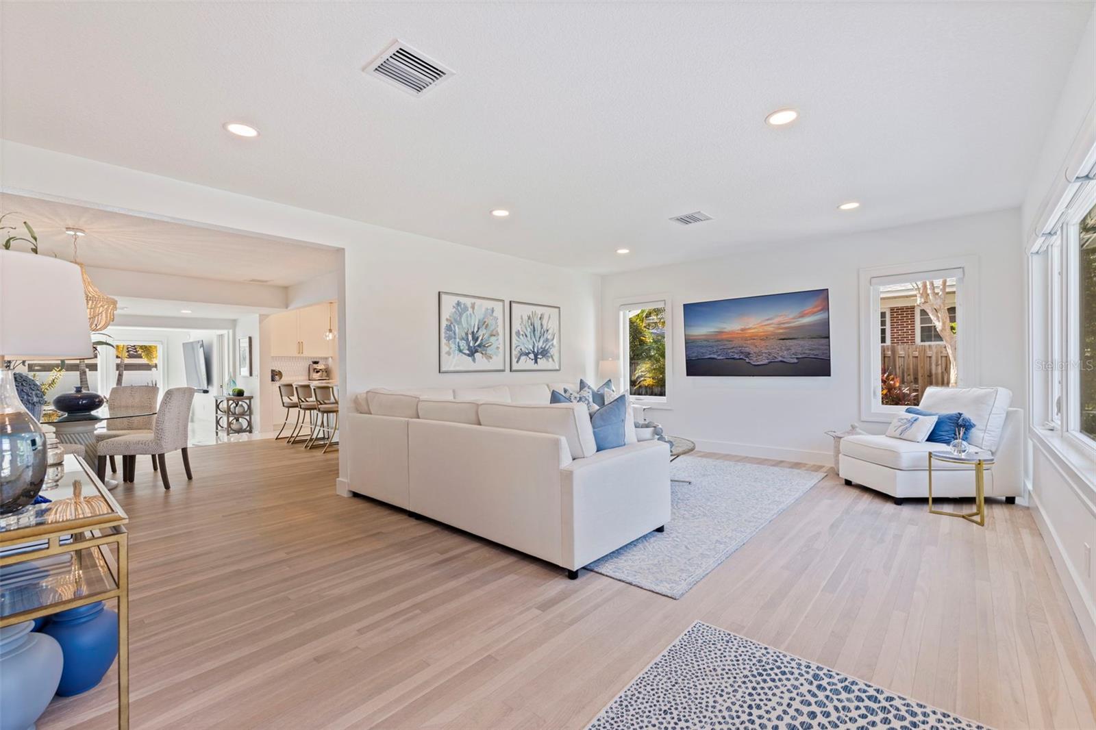 Image 10 of 46 For 176 25th Avenue N