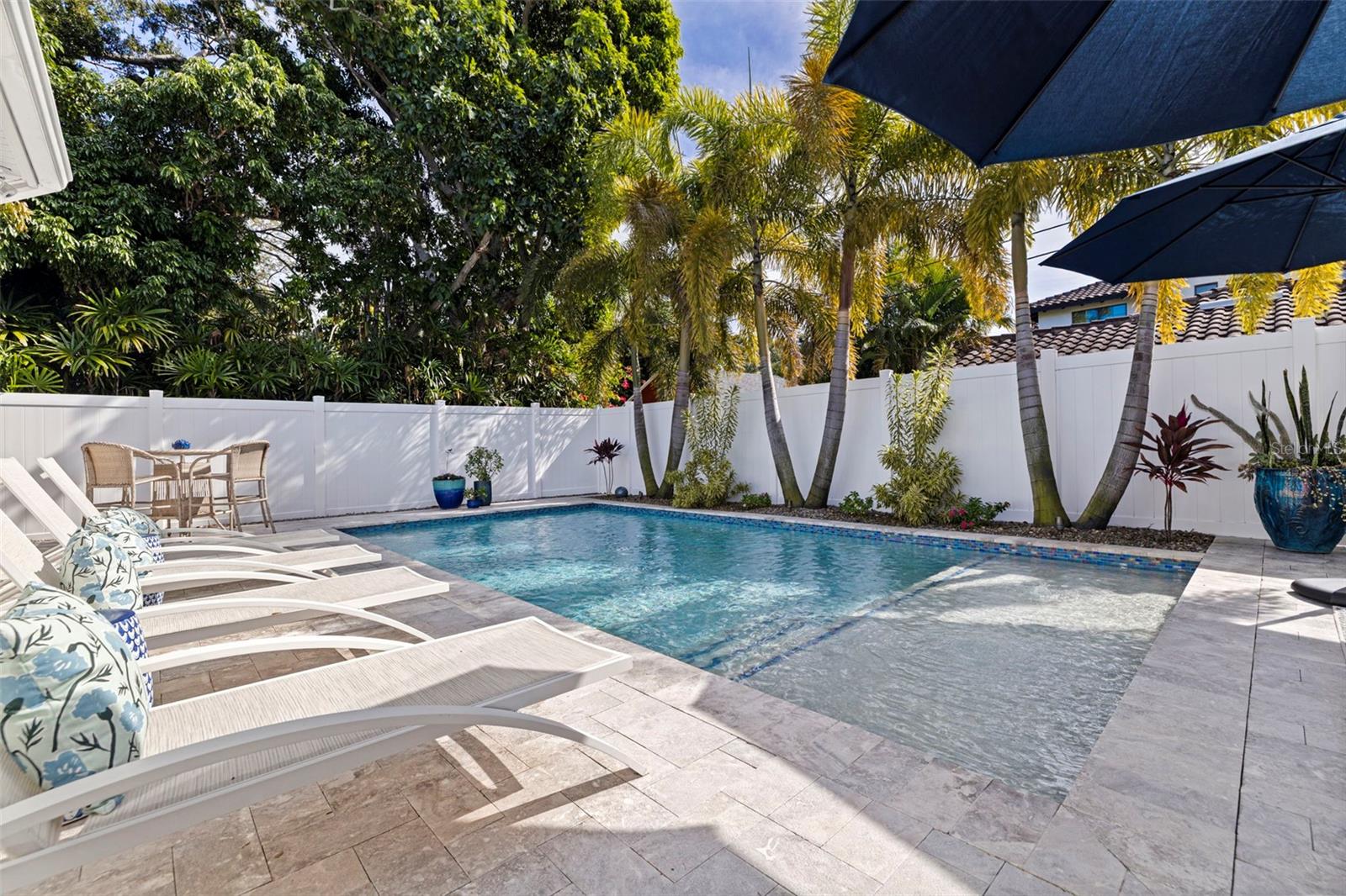 Image 24 of 46 For 176 25th Avenue N