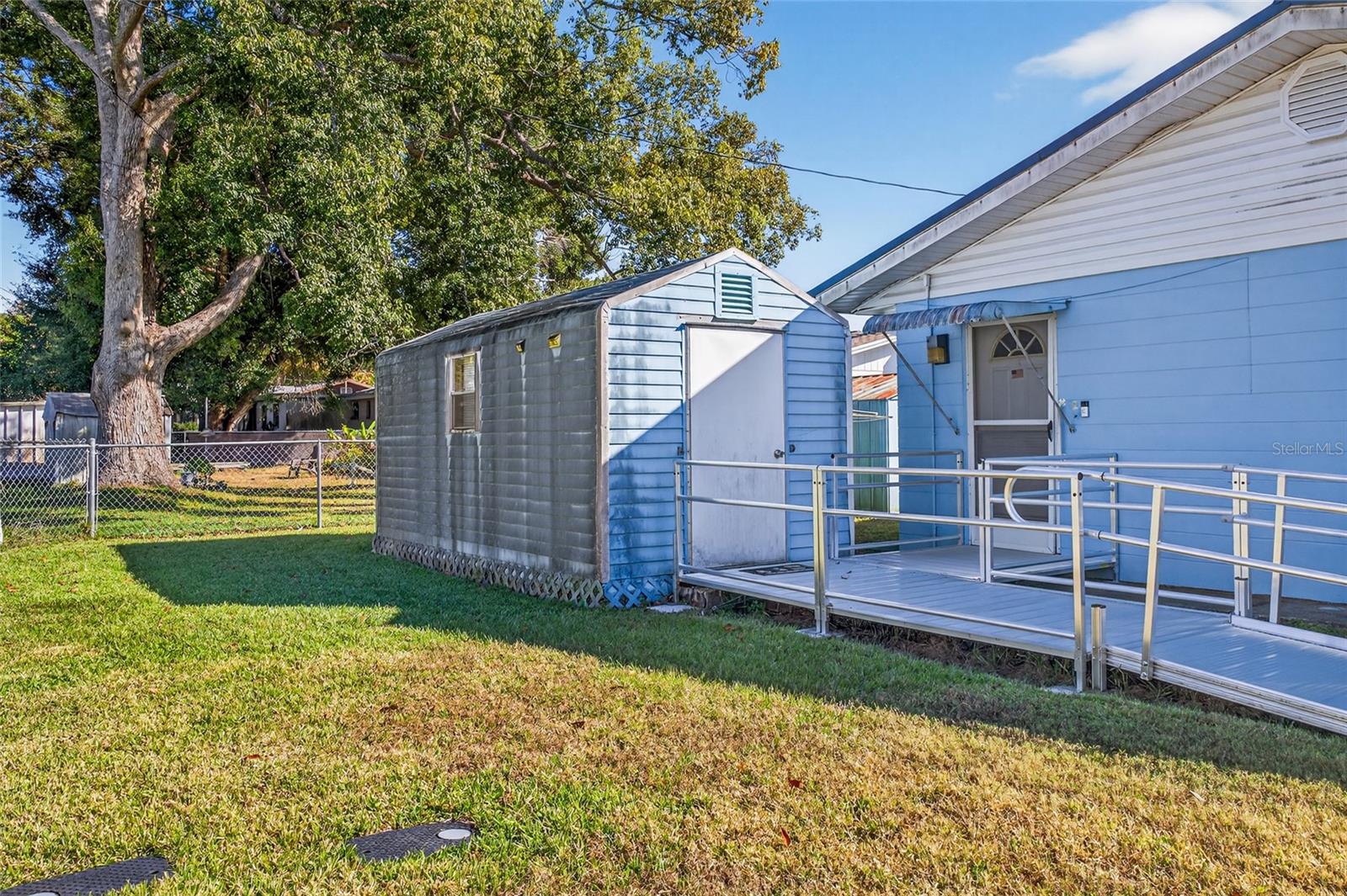 Image 19 of 23 For 5410 Satsuma Drive