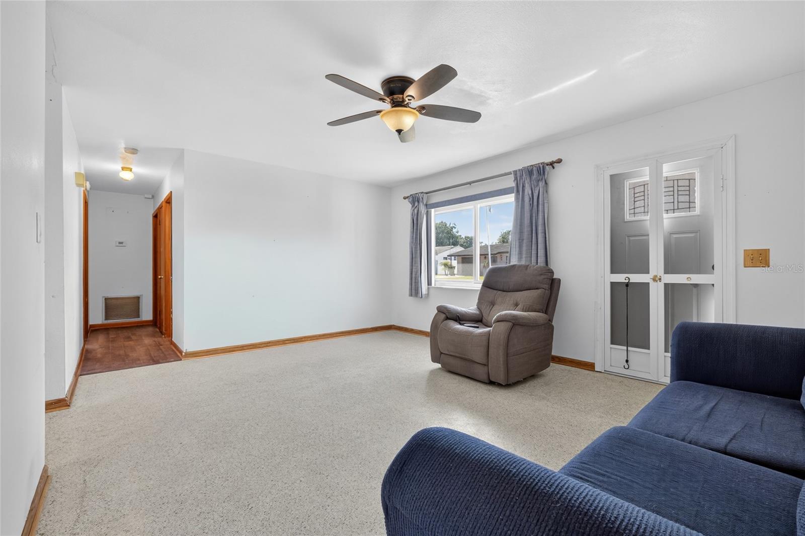 Image 7 of 23 For 5410 Satsuma Drive