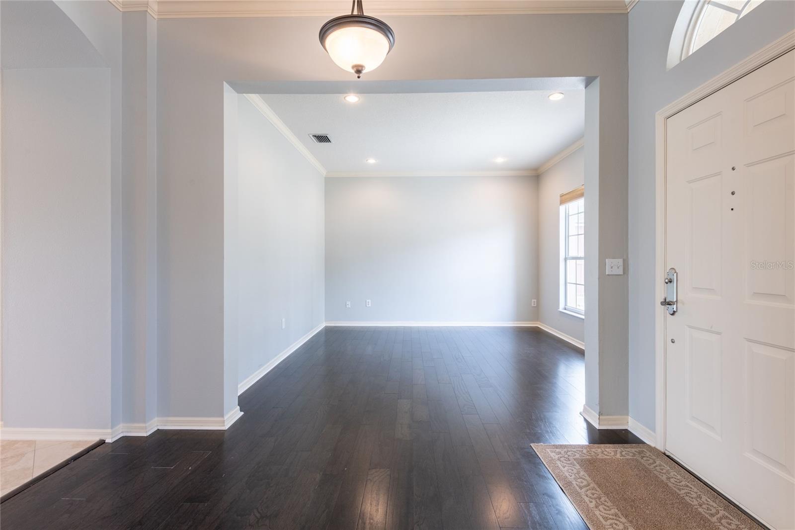 Image 11 of 48 For 9404 Ayleshire Place