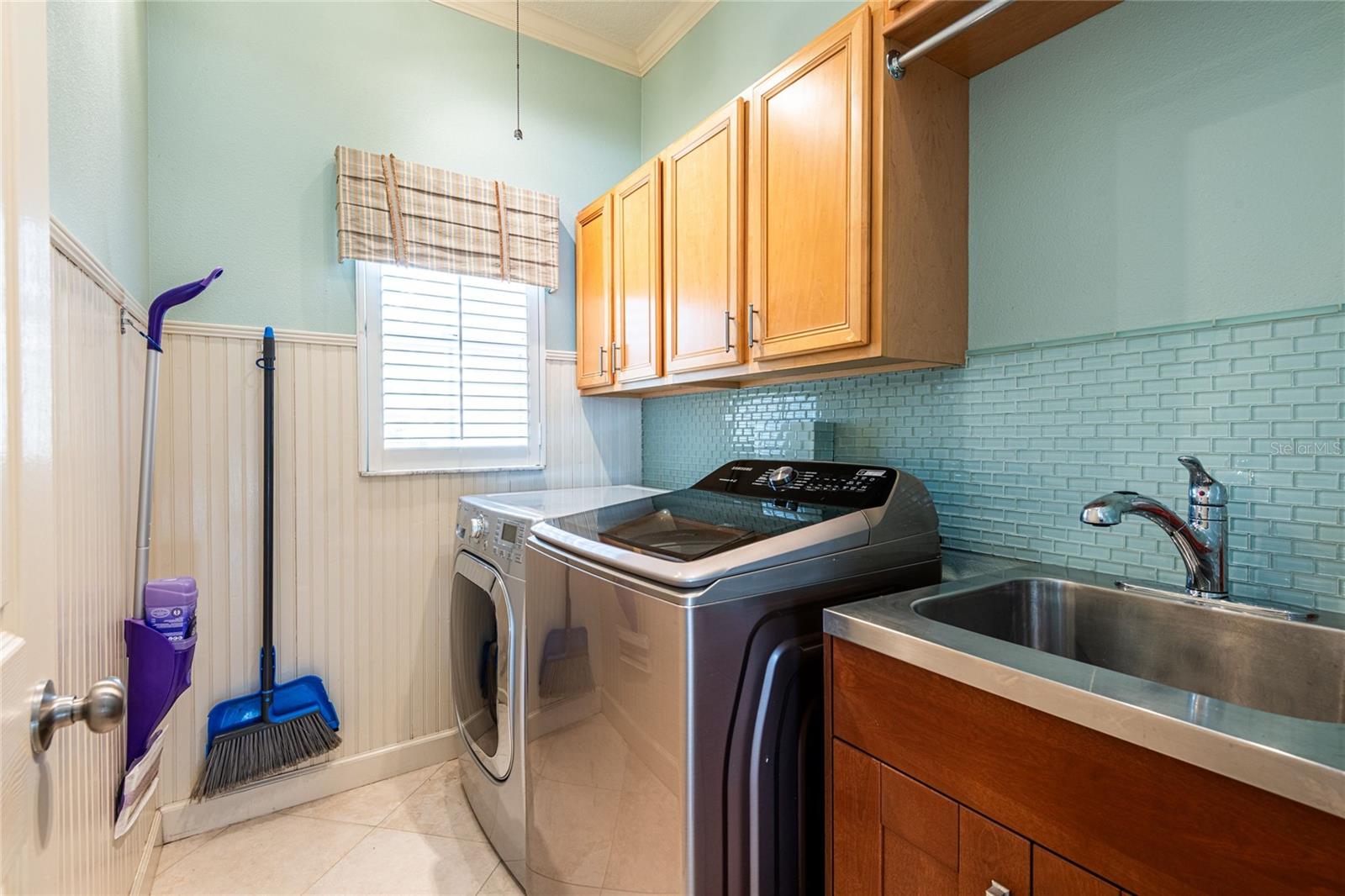 Image 21 of 48 For 9404 Ayleshire Place