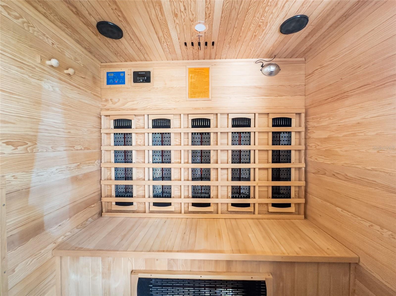 Image 38 of 48 For 9404 Ayleshire Place