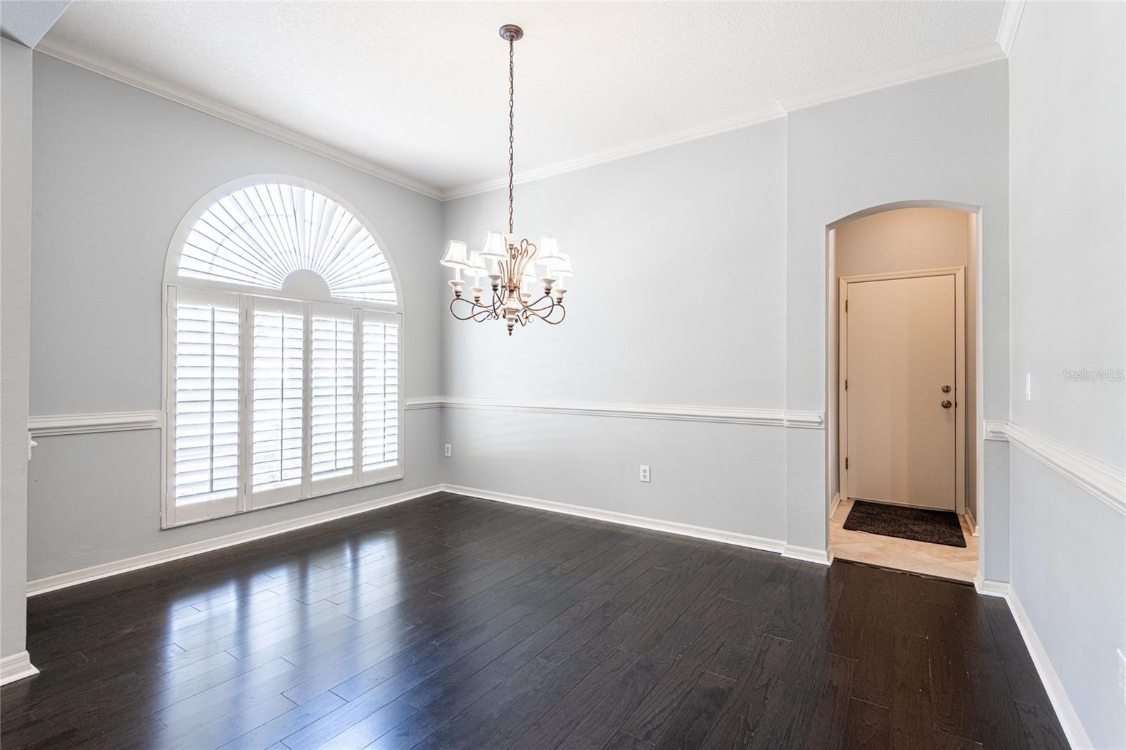 Image 9 of 48 For 9404 Ayleshire Place