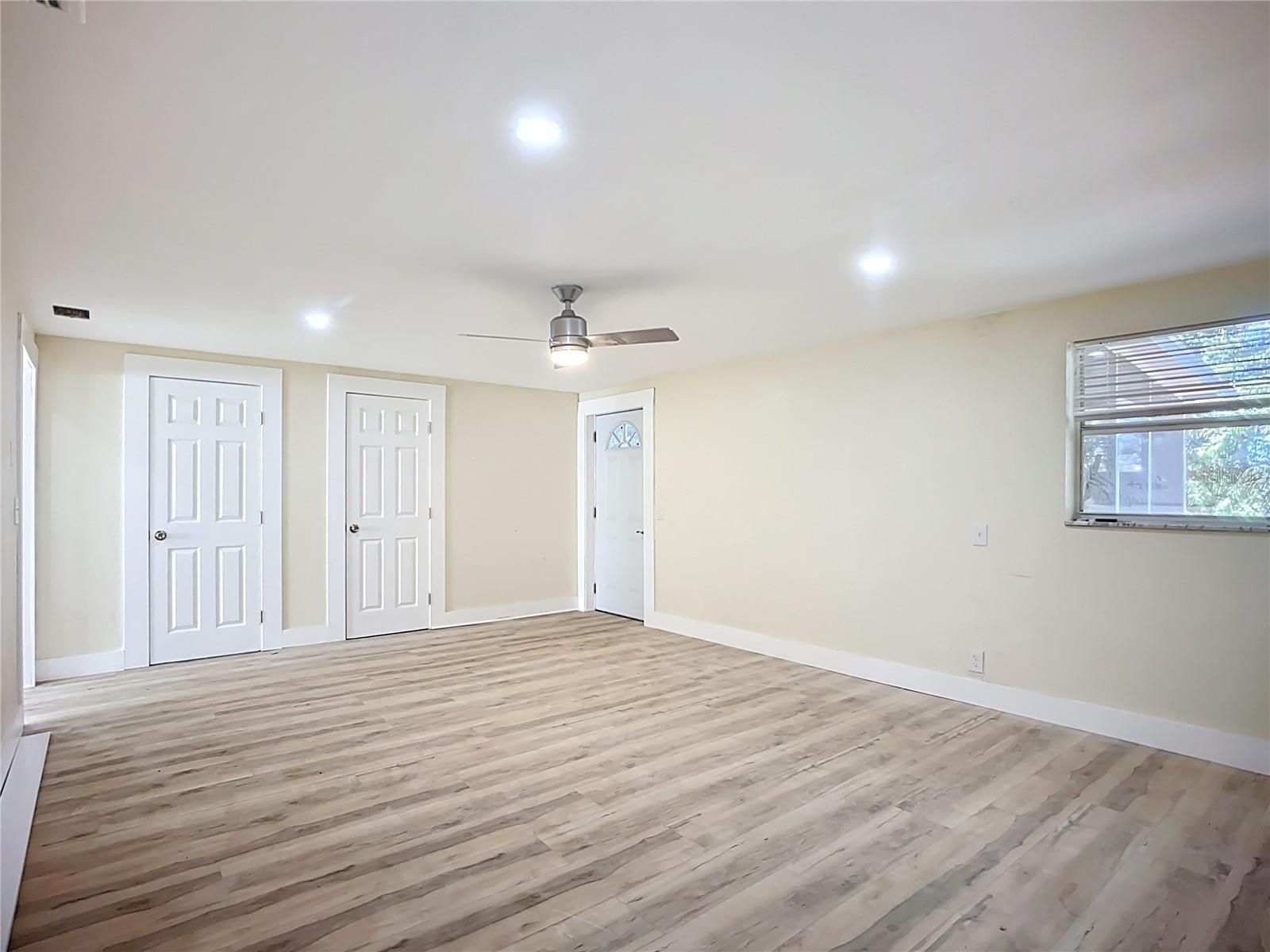 Image 22 of 50 For 4513 Gray Street