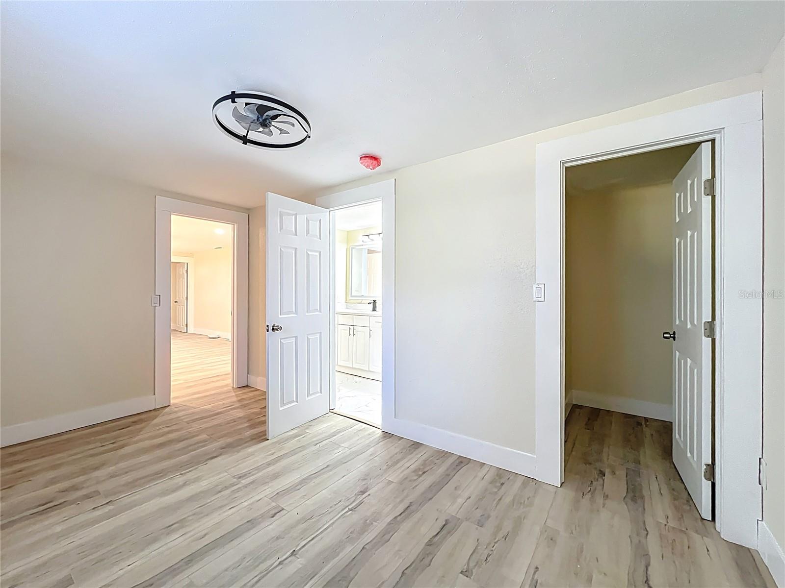 Image 37 of 50 For 4513 Gray Street