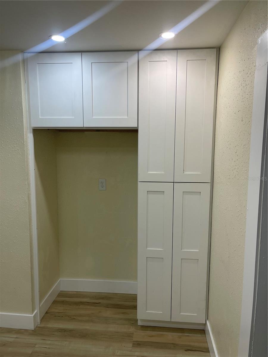 Image 4 of 8 For 4513 Gray Street