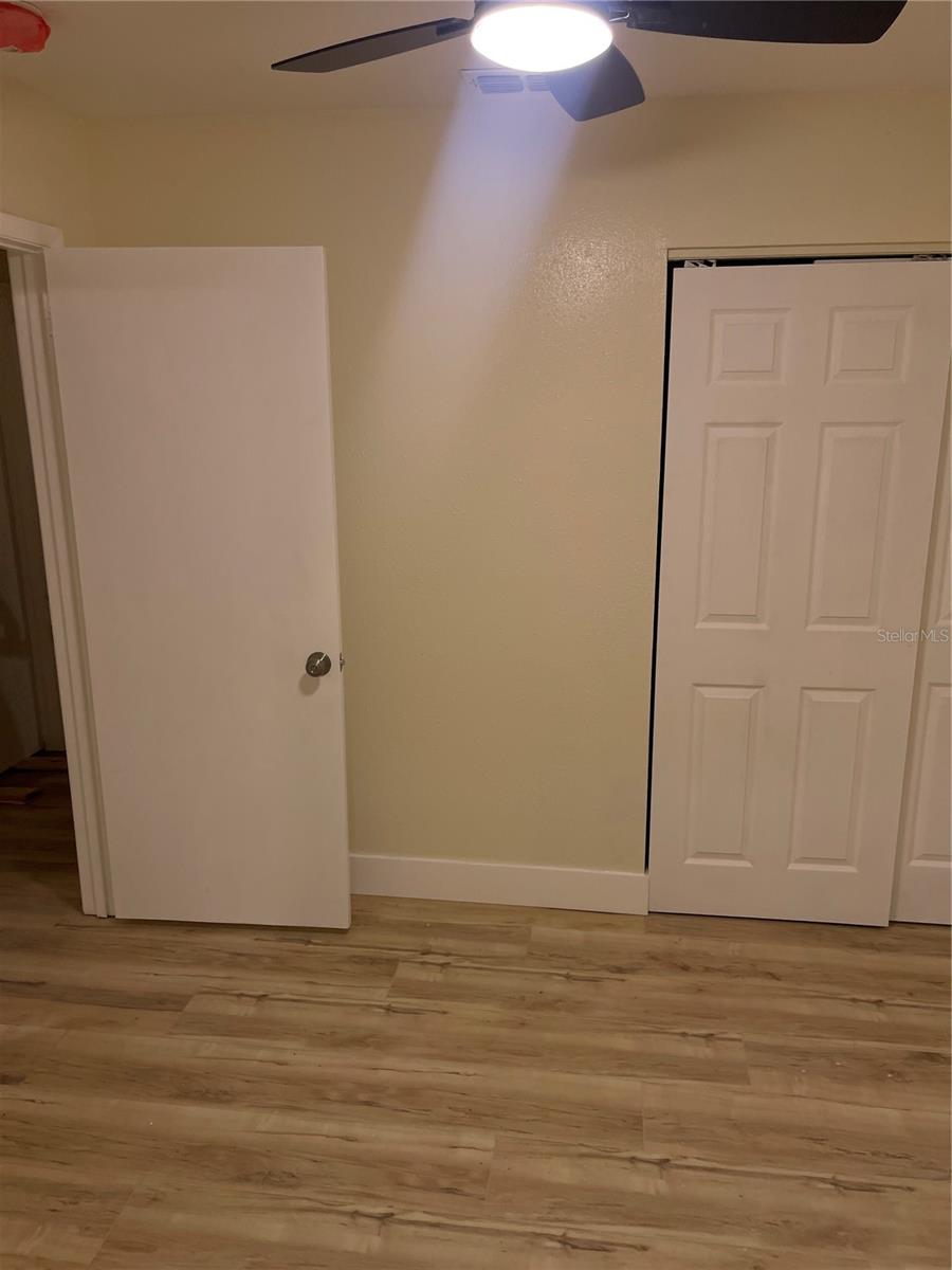 Image 5 of 8 For 4513 Gray Street