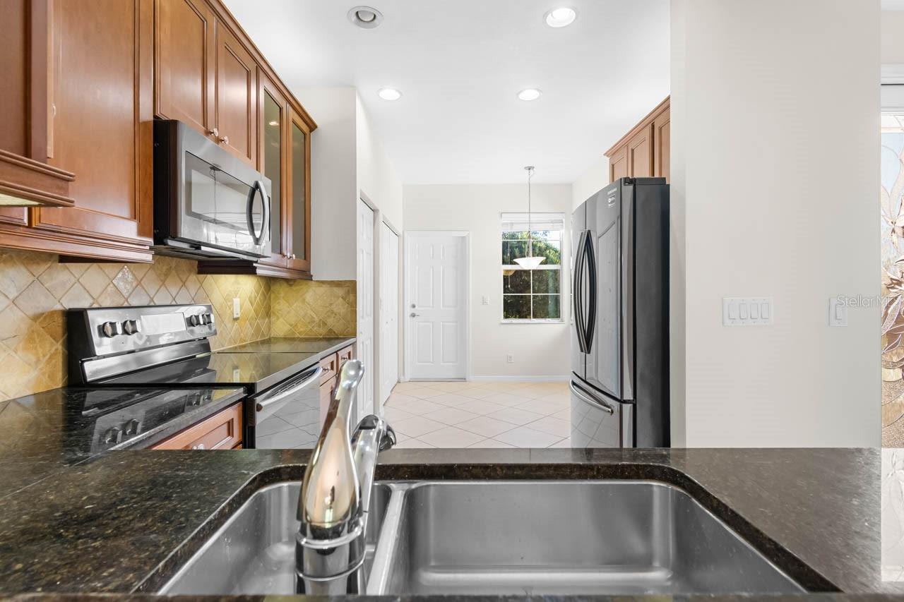 Image 12 of 47 For 16252 Amethyst Key Drive