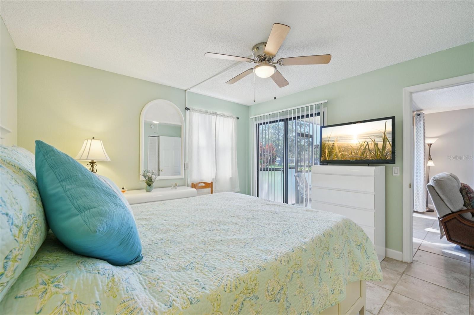 Image 29 of 86 For 3001 58th Avenue S 203