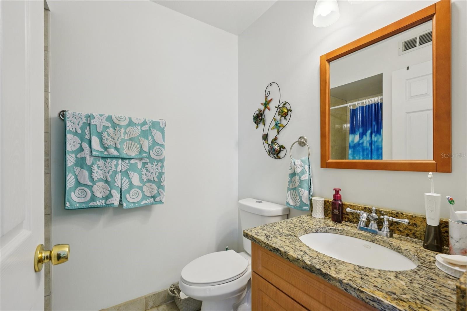 Image 33 of 86 For 3001 58th Avenue S 203