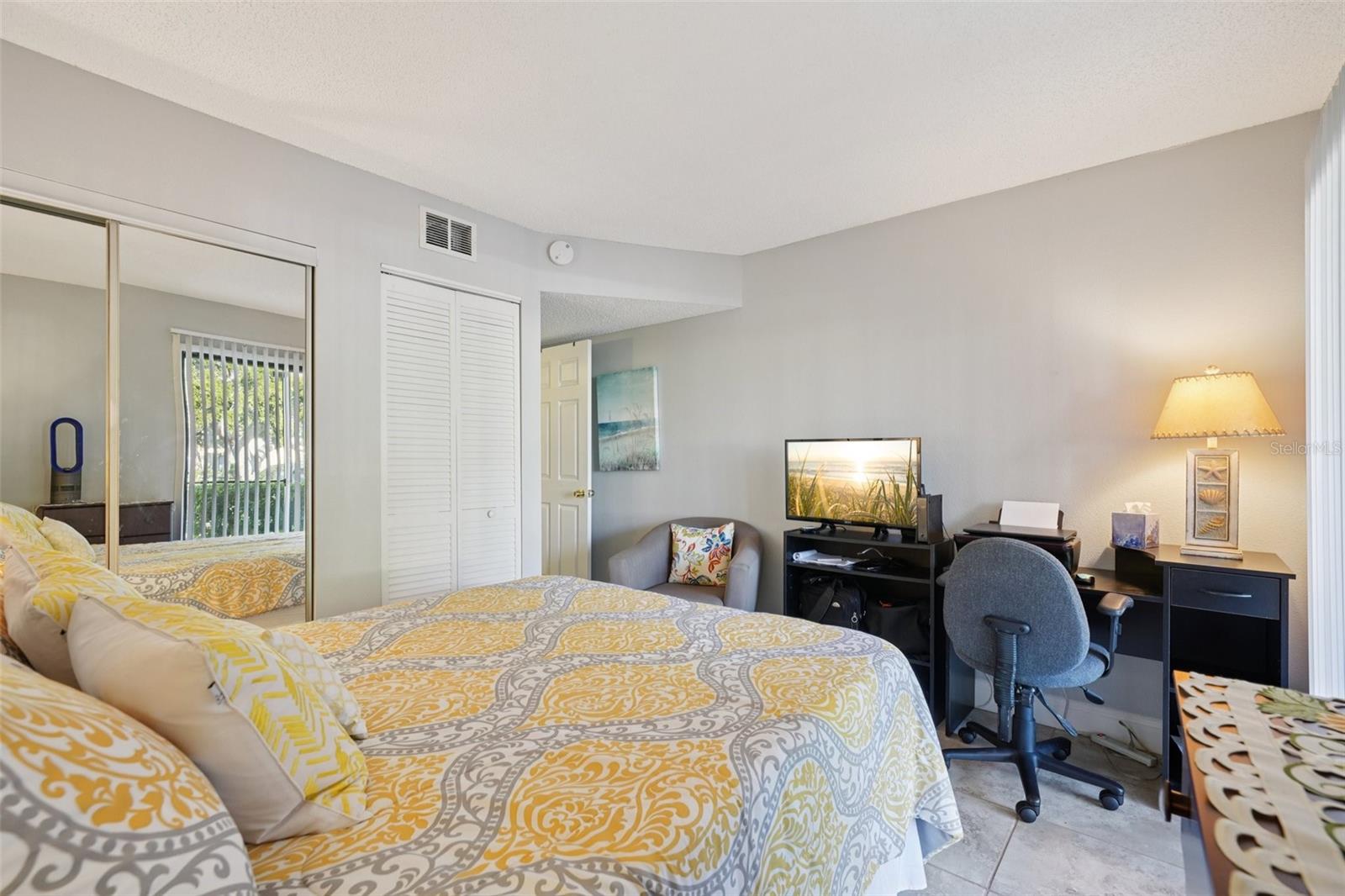 Image 34 of 86 For 3001 58th Avenue S 203