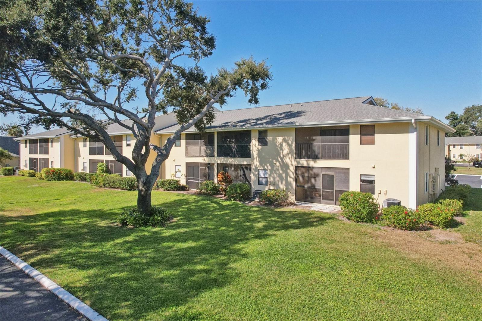 Image 69 of 86 For 3001 58th Avenue S 203