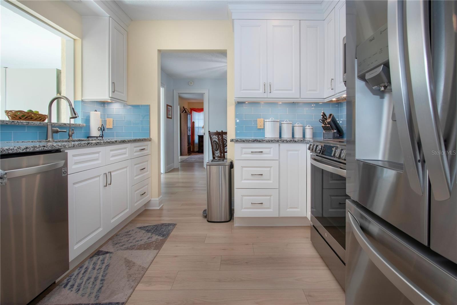 Image 25 of 69 For 2016 View Drive