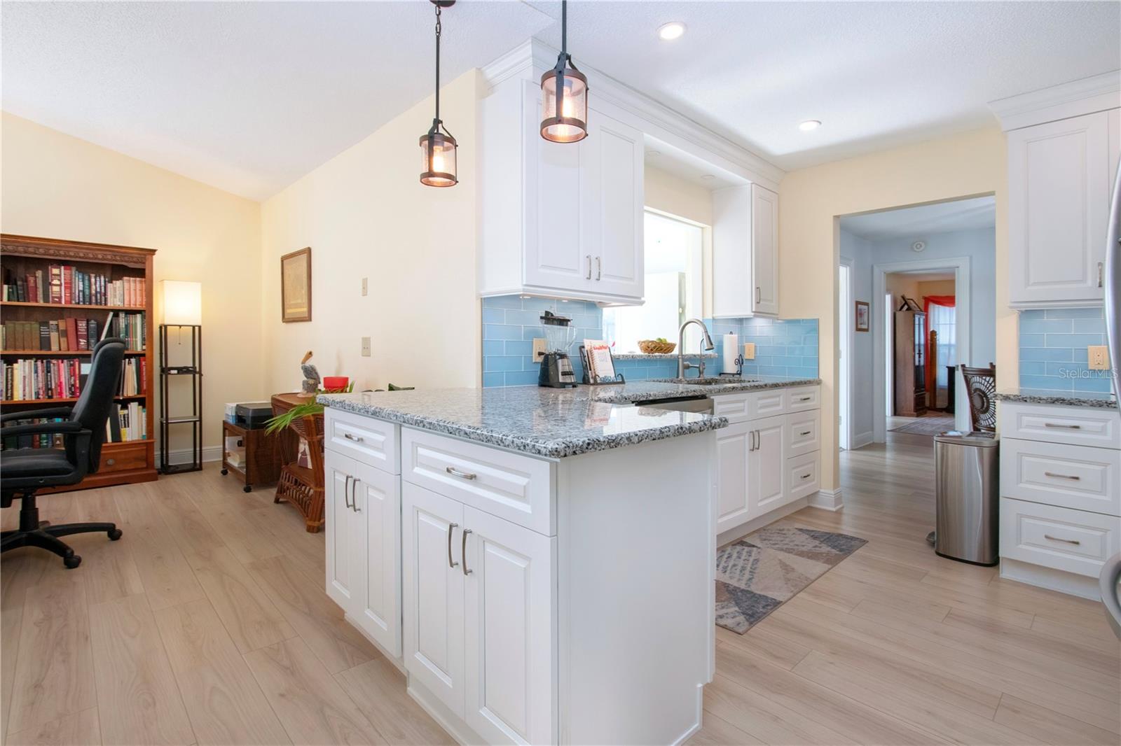 Image 27 of 69 For 2016 View Drive