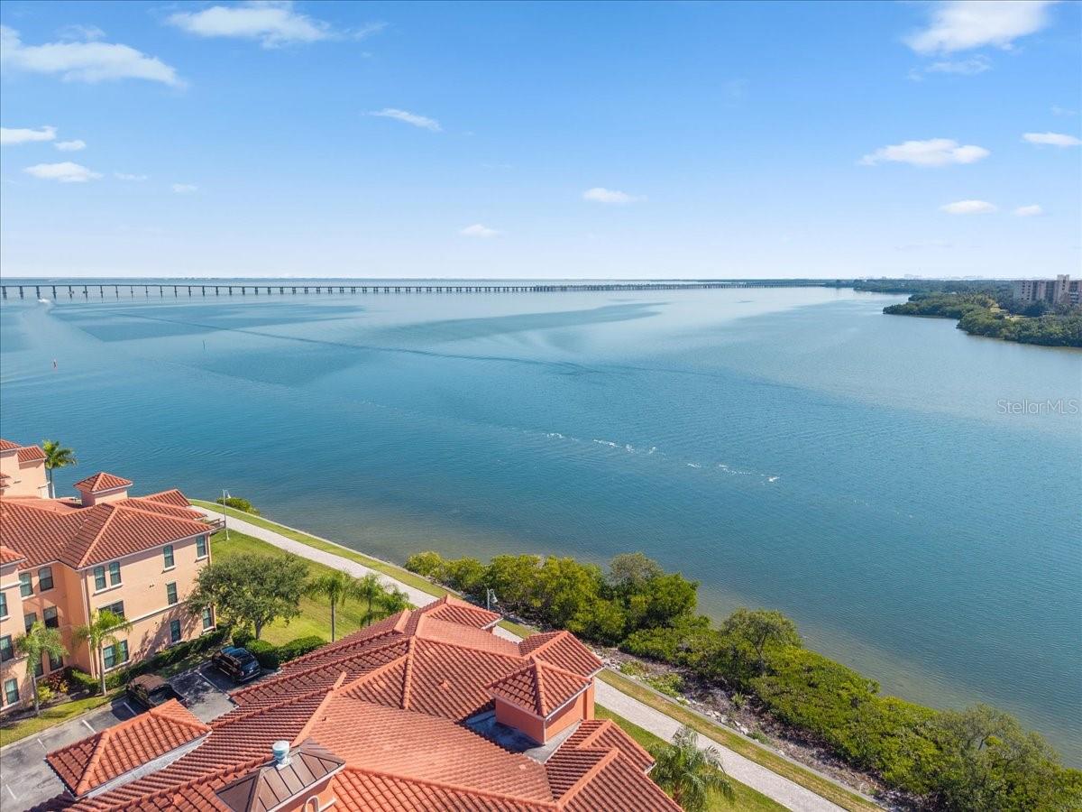 Image 14 of 53 For 2747 Via Capri 1132