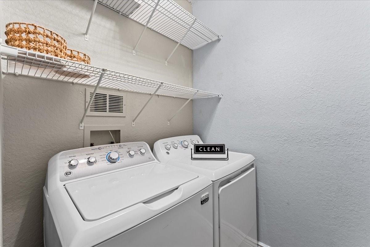 Image 17 of 53 For 2747 Via Capri 1132