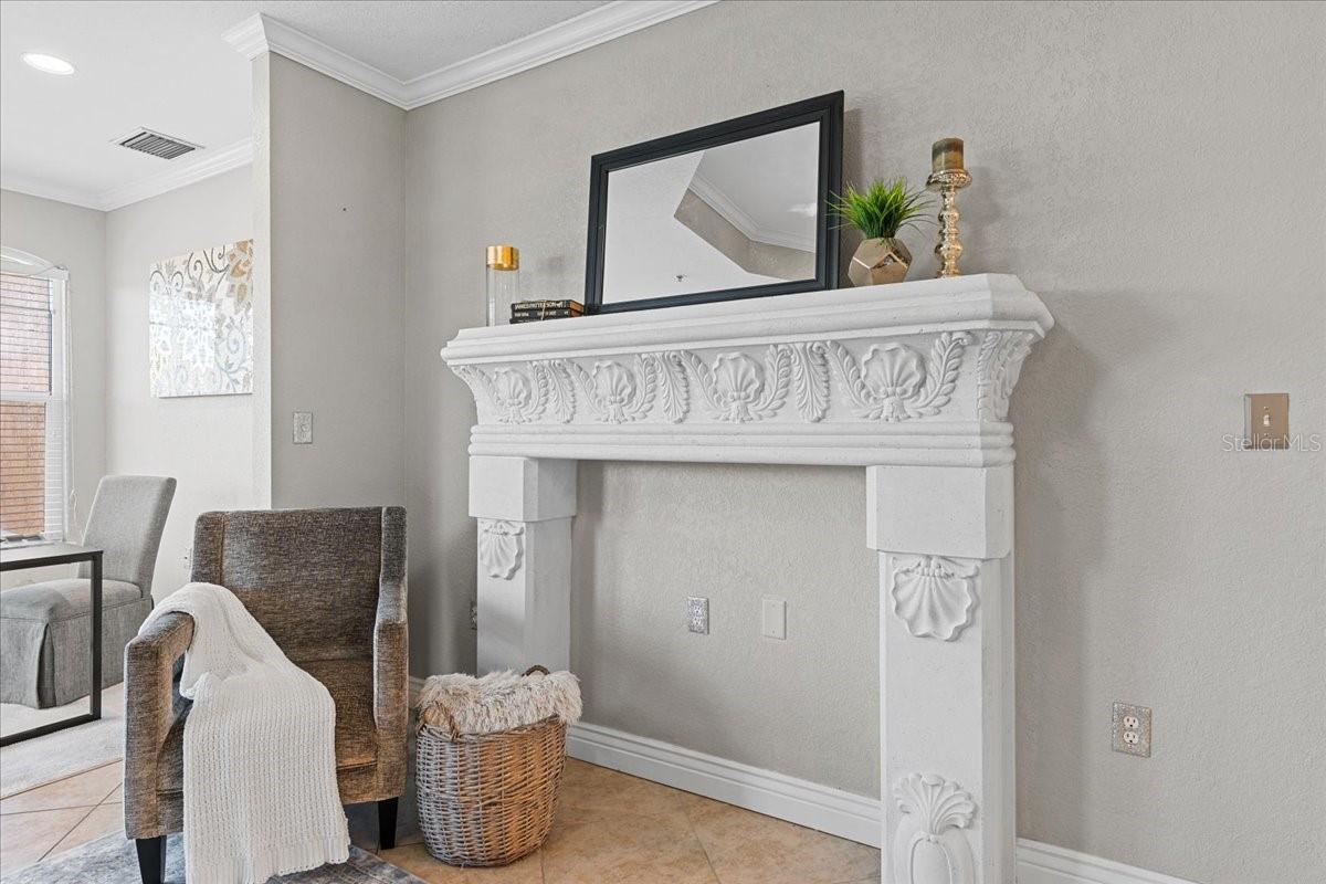 Image 20 of 53 For 2747 Via Capri 1132