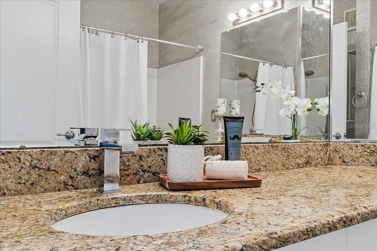 Image 36 of 53 For 2747 Via Capri 1132