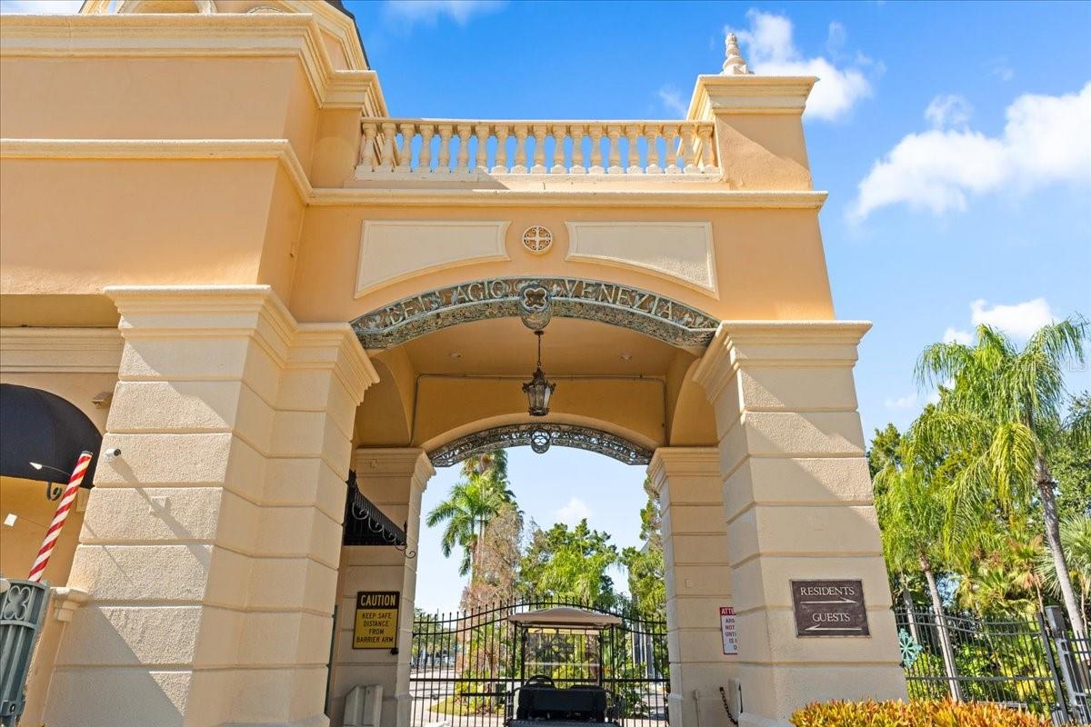 Image 52 of 53 For 2747 Via Capri 1132