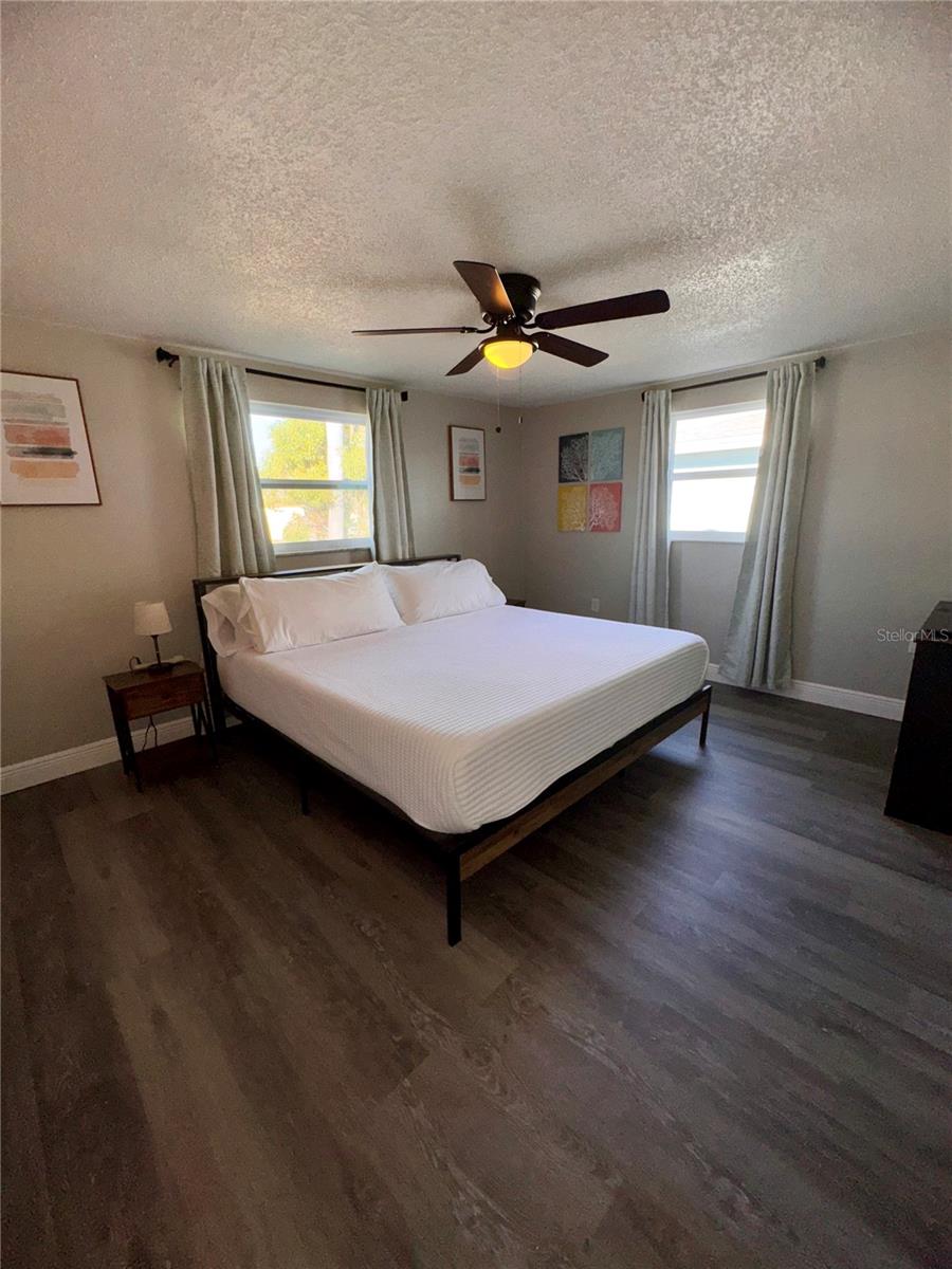 Image 12 of 25 For 7310 Ivanhoe Drive