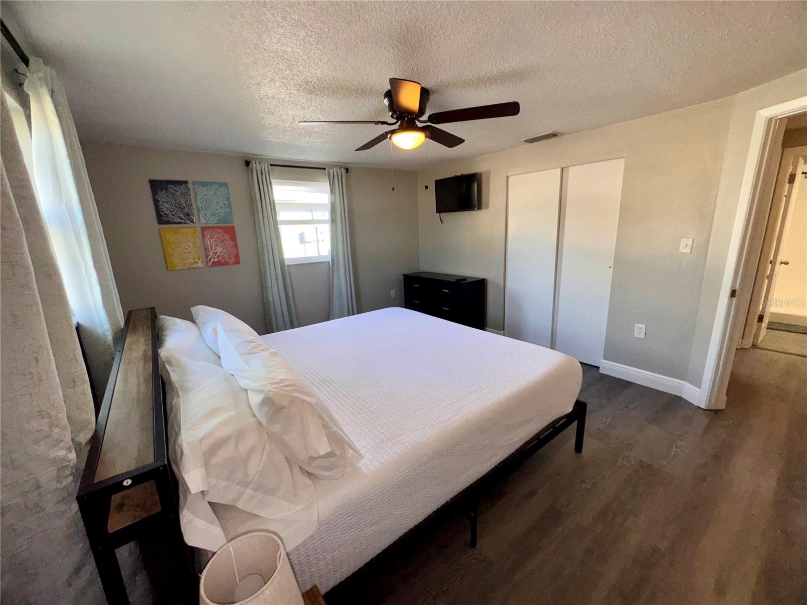 Image 14 of 25 For 7310 Ivanhoe Drive