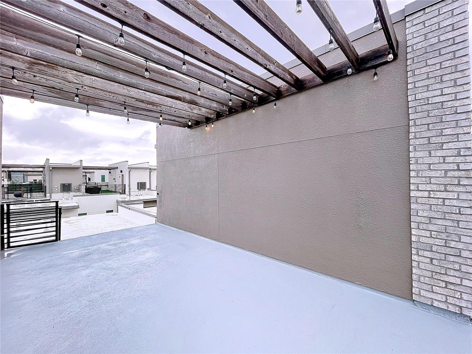 Image 60 of 83 For 2511 Grady Avenue N 59