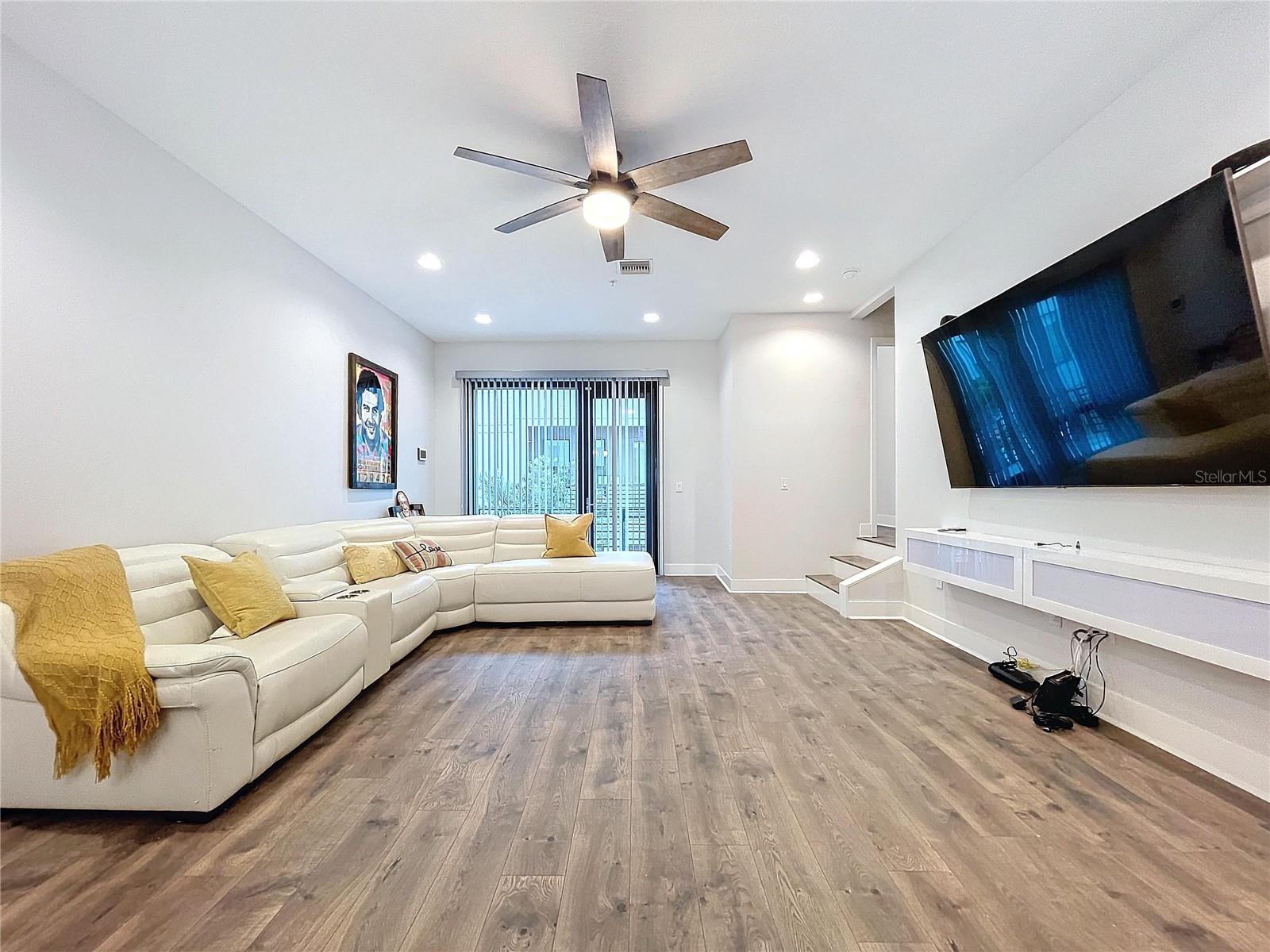 Image 8 of 83 For 2511 Grady Avenue N 59