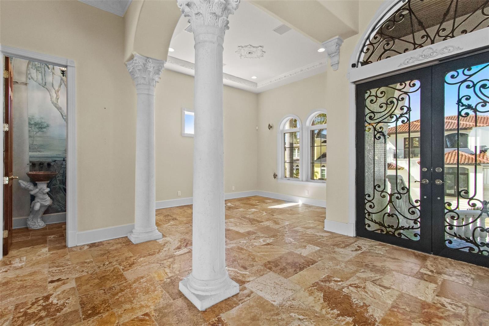 Image 16 of 74 For 4107 Causeway Vista Drive