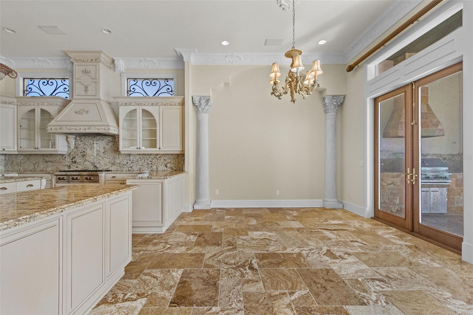 Image 26 of 74 For 4107 Causeway Vista Drive