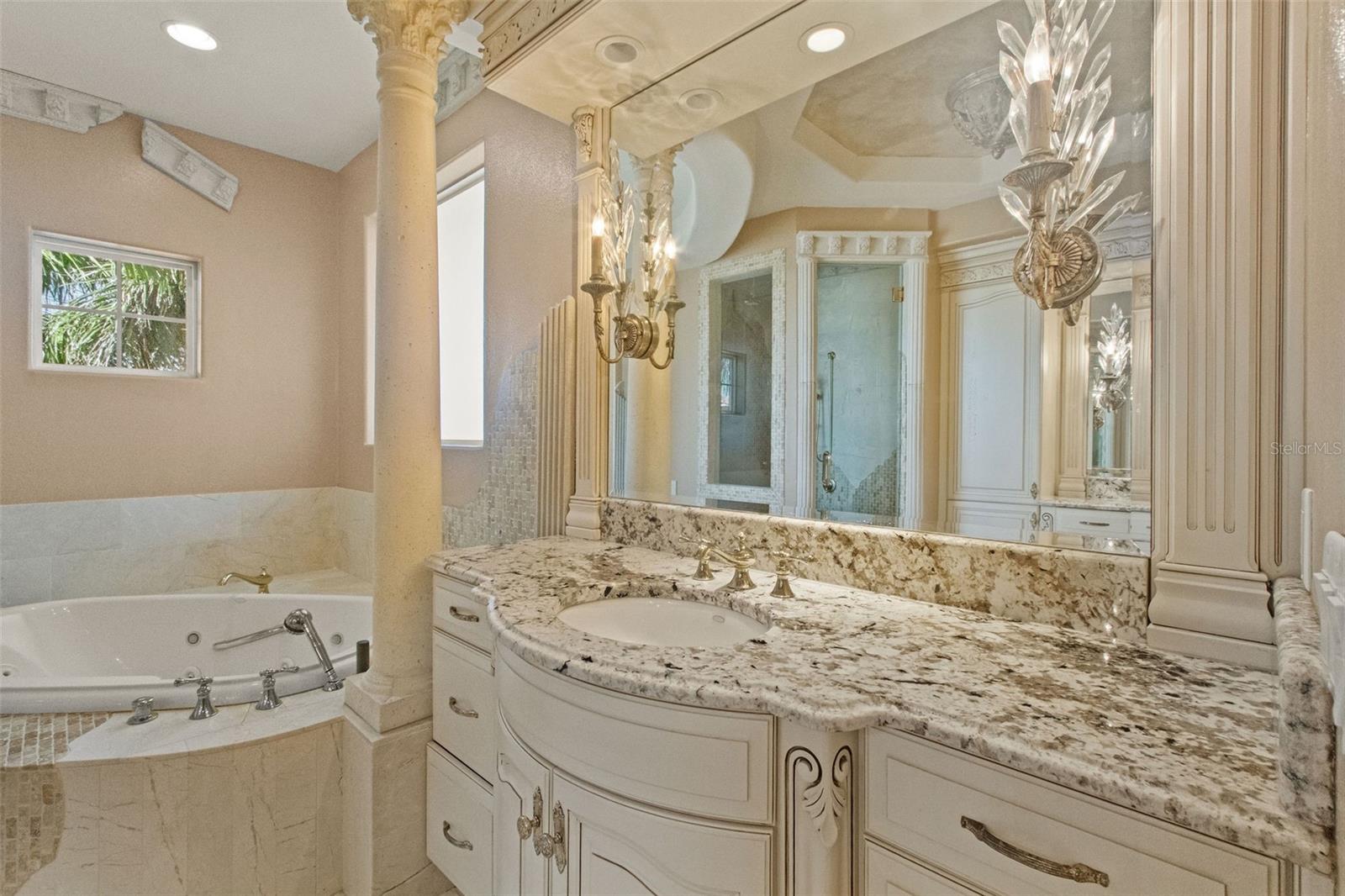 Image 33 of 74 For 4107 Causeway Vista Drive