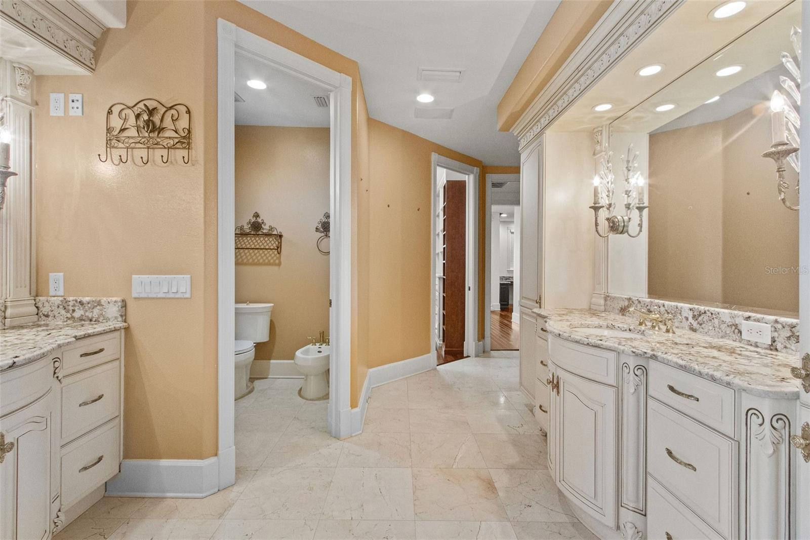 Image 35 of 74 For 4107 Causeway Vista Drive