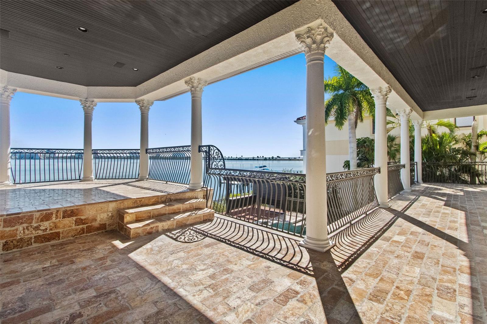 Image 42 of 74 For 4107 Causeway Vista Drive