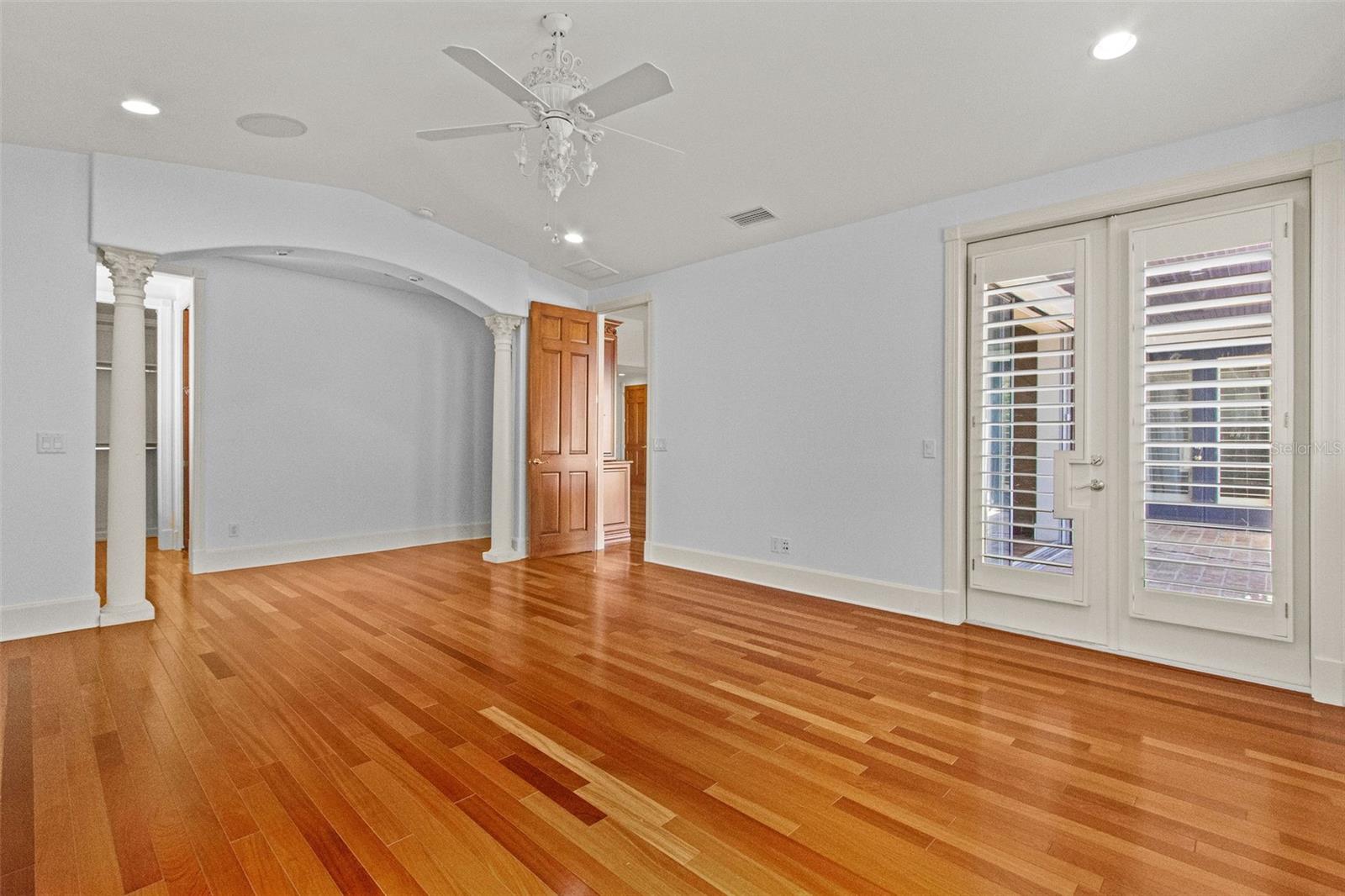 Image 60 of 74 For 4107 Causeway Vista Drive