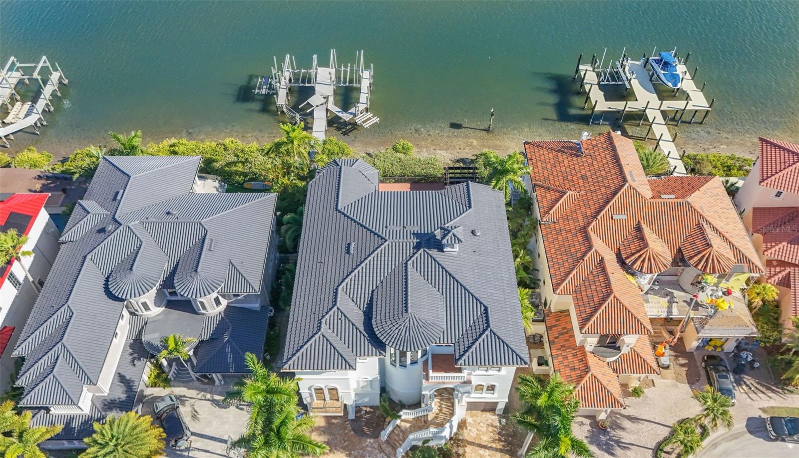 Image 8 of 74 For 4107 Causeway Vista Drive