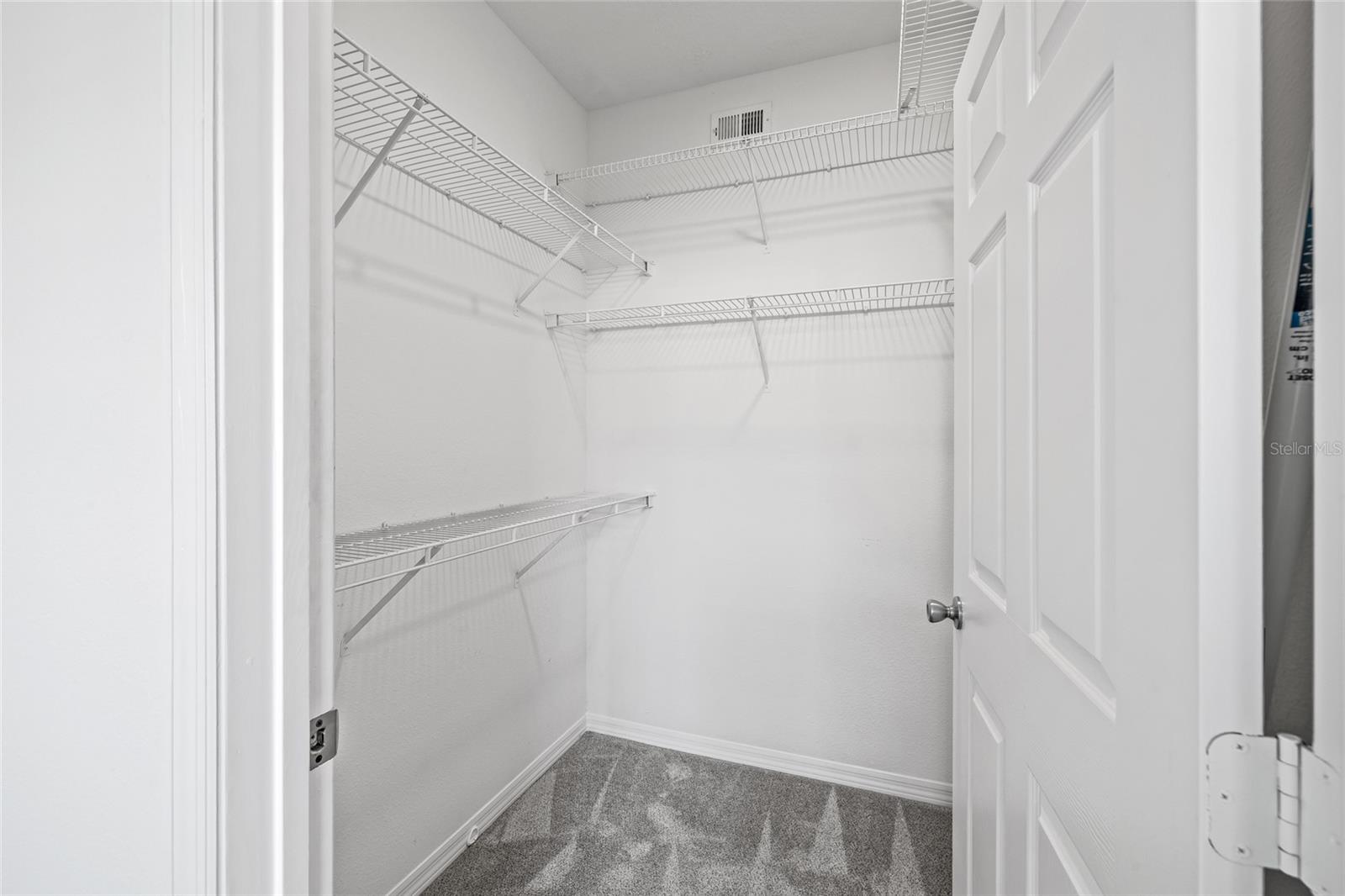 Image 20 of 44 For 501 Knights Run Avenue 2208