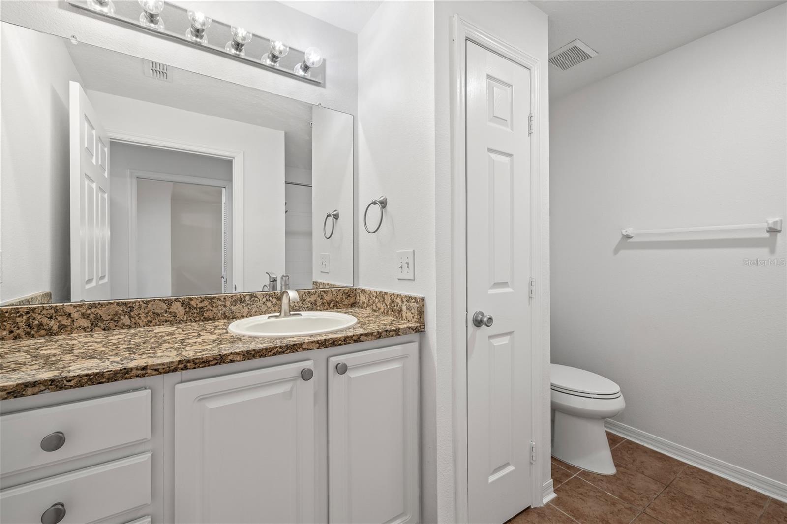 Image 22 of 44 For 501 Knights Run Avenue 2208