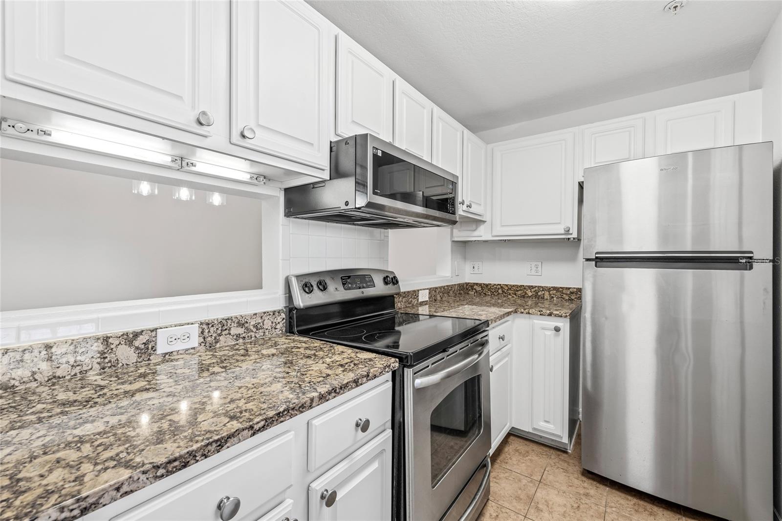 Image 4 of 44 For 501 Knights Run Avenue 2208